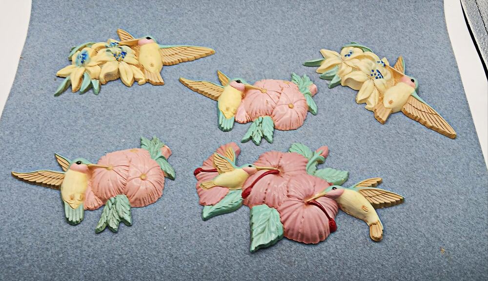 Set of 5 pcs Vintage 1990s Burwood Hummingbird & Flower Wall Plaques